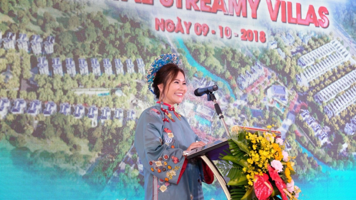 Không chỉ có tầm nhìn và "sức bền" trong kinh doanh, bà Tiền còn là một CEO quyết đoán.