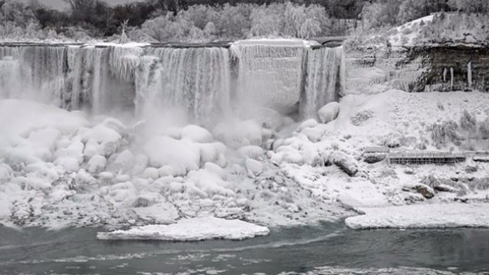 Thời tiết bất thường, nhiều thành phố Mỹ lạnh hơn Nam Cực - Ảnh 2.