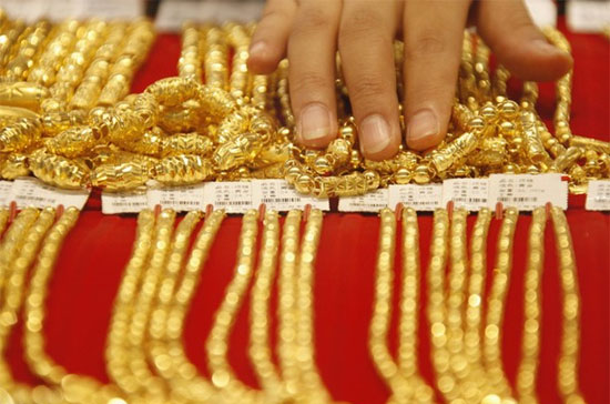 Vàng thế giới đang hướng về mốc 1.500 USD/ounce.