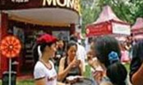 Hoa, cà phê và chuyện tiếp thị bằng lễ hội