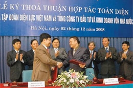  Lễ ký thỏa thuận hợp tác toàn diện giữa SCIC và Tập đoàn Điện lực Việt Nam - Ảnh: Lê Toàn.