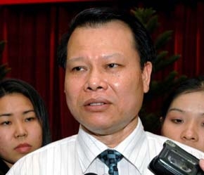 "Thị trường nhạy cảm nên phải làm mạnh, nước nào cũng quản lý rất chặt."