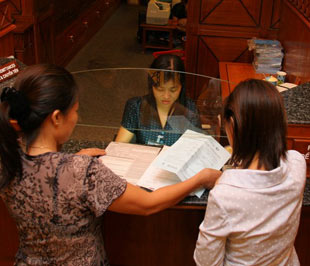 Các loại thu nhập từ chuyển nhượng bất động sản của các cá nhân cư trú và cá nhân không cư trú sẽ không được giãn nộp thuế thu nhập cá nhân - Ảnh: Việt Tuấn.