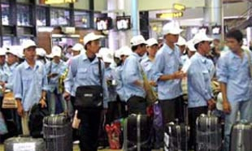 Bi hài quanh chuyện xuất khẩu lao động đi Đài Loan
