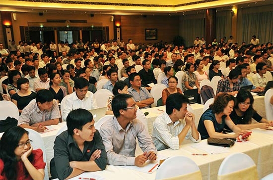 Rất đông nhà đầu tư mong chờ một lời khuyên và cảm nhận của vị chủ tịch SSI - Ảnh: SSI.