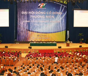 Đại hội cổ đông FPT đã thông qua chỉ tiêu kế hoạch lợi nhuận trước thuế năm 2009 của toàn Tập đoàn đạt 1.451 tỷ đồng, tăng 17,01% so với 1.240 tỷ đồng năm 2008.