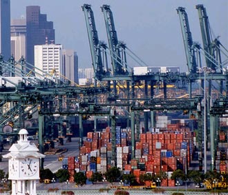 Nhập khẩu hàng hóa vào Singapore.