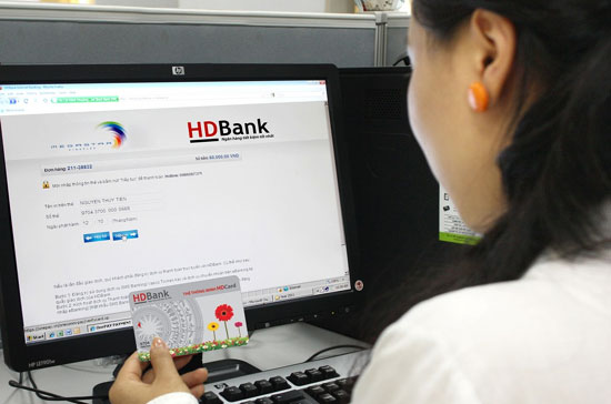 Tiện ích mới cho chủ thẻ HDCard.