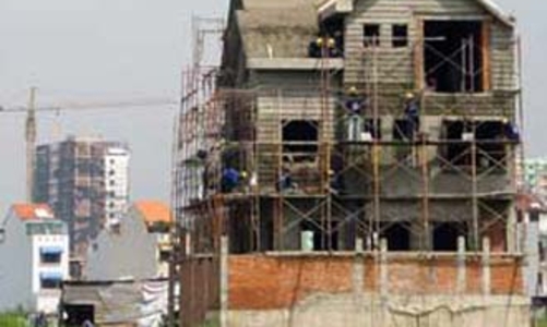 Bất động sản “tái mặt” trước kỳ đáo hạn