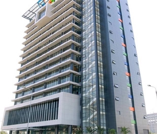 Ngày 26/12/2008, Công ty Cổ phần FPT (FPT-HOSE) sẽ niêm yết bổ sung 46.595.473 cổ phiếu trên sàn Tp.HCM.