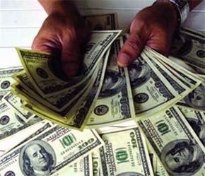 Tổng vốn FDI lũy kế mà Việt Nam thu hút được tính đến nay đã đạt gần 64 tỷ USD với hơn 7.000 dự án.