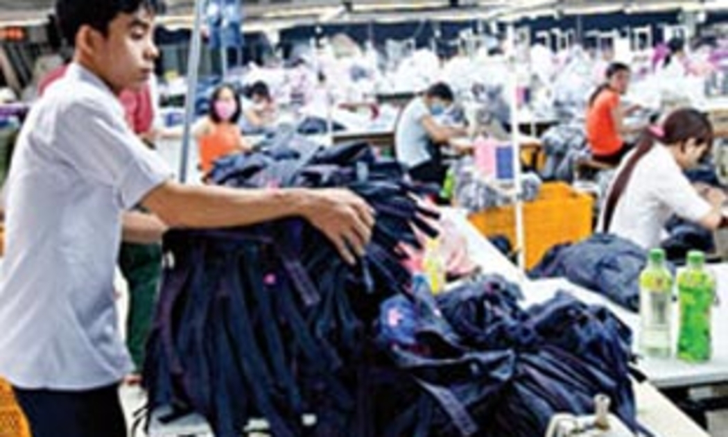 Cạnh tranh chủ yếu là thâm dụng lao động khó tạo ra lợi thế trong giai đoạn tới - Ảnh: L.Q.N.
