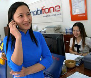 Mức cước mới được áp dụng cho các cuộc gọi chiều đi quốc tế đến tất cả các nước, các vùng lãnh thổ trên thế giới, không phân biệt theo thời gian sử dụng - Ảnh: TBKTSG.