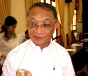 "Tăng đột ngột như vậy sẽ khó cho người tiêu dùng thích ứng".