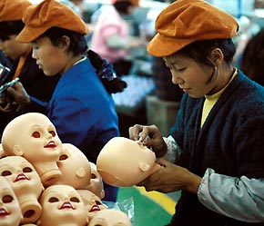Trung Quốc cần có thêm ít nhất 13 triệu việc làm mới mỗi năm cho khu vực thành thị.