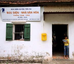 Theo báo cáo tổng kết, 100% số xã trên cả nước đã có máy điện thoại - Ảnh: Việt Tuấn.