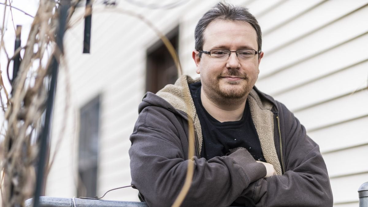 Brandon Smith, một nhà đầu tư trung thành của Tesla - Ảnh: Bloomberg