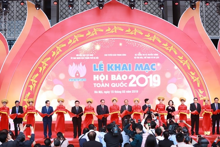 Thủ tướng Nguyễn Xuân Phúc khai mạc Hội báo toàn quốc năm 2019 - Ảnh 1.