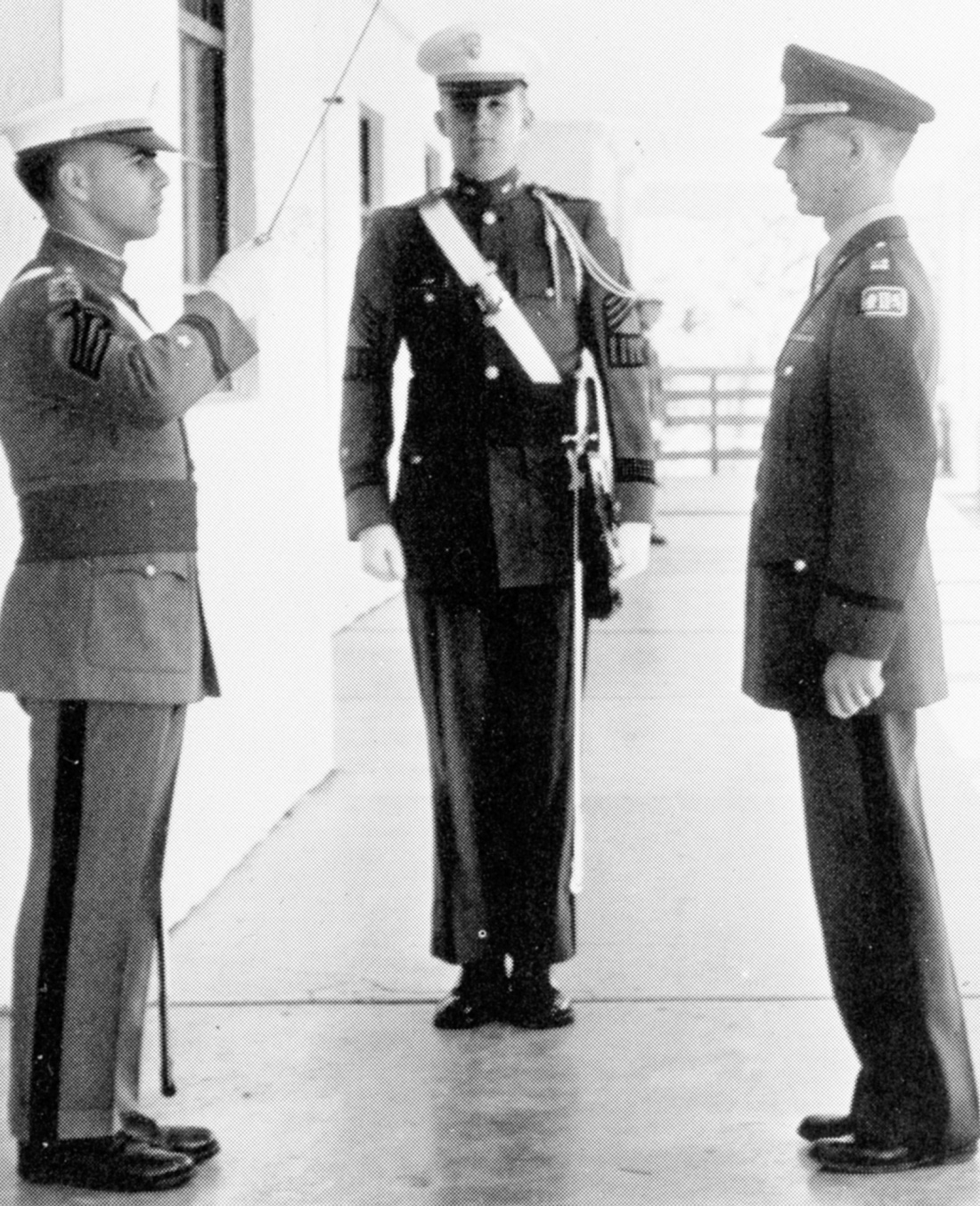 Ông Trump khi là sinh viên năm cuối tại Học viện Quân sự New York, Cornwall-on-Hudson, New York vào năm 1964 - Ảnh: Yearbook Library.
