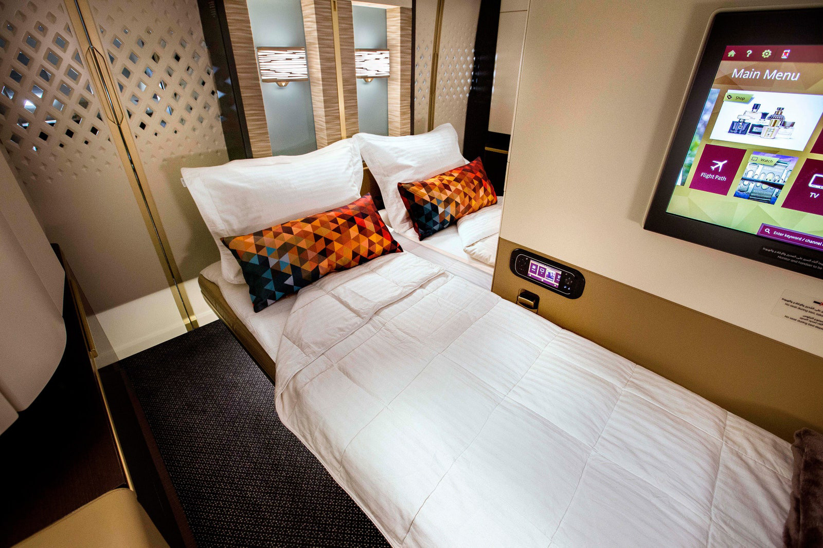 Một cabin hạng nhất của Etihad - Ảnh: Etihad