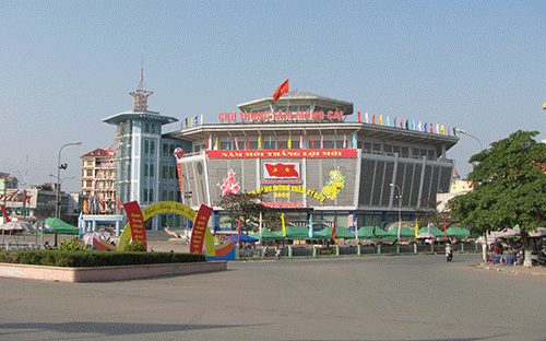 Quảng Ninh và “con đường du lịch” 9