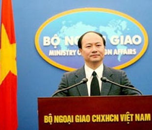 Người phát ngôn Bộ Ngoại giao Việt Nam Lê Dũng.