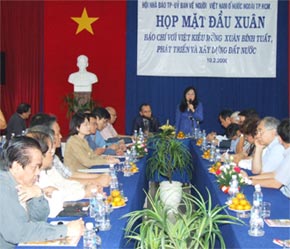 Một cuộc gặp gỡ đầu năm giữa báo chí Tp.HCM và trí thức Việt kiều.