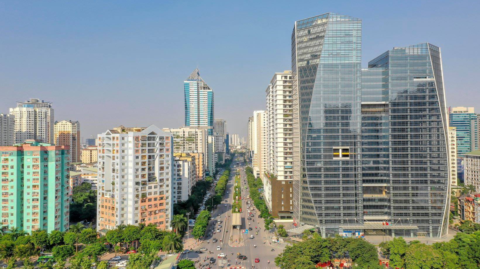 Đầu tư phát triển cơ sở hạ tầng là đòn bẩy lớn tạo ra những thay đổi tích cực về nguồn cung cho thị trường bất động sản - Ảnh: Forty Media.