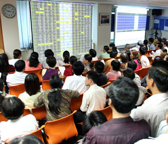 “Nhà đầu tư cá nhân đã chuyên nghiệp hơn rất nhiều và chính điều này sẽ thúc đẩy thị trường phát triển hơn trong tương lai" - Ảnh: Việt Tuấn.