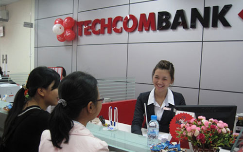Giao dịch tại Techcombank.<br>