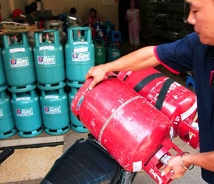 Từ đầu năm 2009 đến nay, đây là lần thứ ba giá bán lẻ gas trong nước được điều chỉnh tăng.