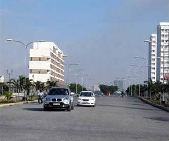 Để mua được một ngôi nhà vừa với túi tiền, nhiều người chấp nhận chọn những nhà ở các vùng ven như quận 12, Bình Chánh