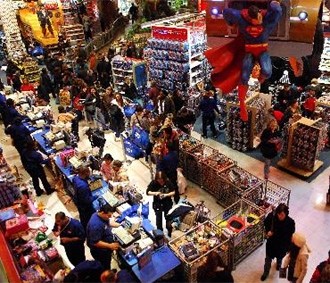 Chính phủ Mỹ bắt đầu hoàn trả thuế cho dân, nhằm tạo ra làn sóng tiêu dùng, cứu nền kinh tế.