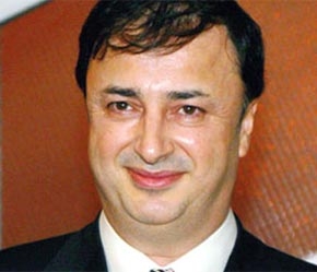Ít người biết rằng, Lev Leviev lại là một người đã đi lên cùng những năm tháng thăng trầm của Liên Xô cũ - Ảnh: Forbes.