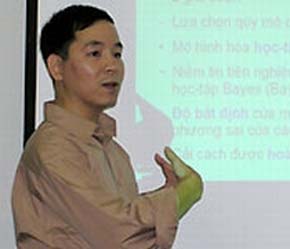 Ông Vũ Thành Tự Anh.