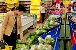 Tháng 1 là tháng giáp Tết nguyên đán nên giá các mặt hàng như thực phẩm, đồ uống, giá cước vận tải… có xu hướng tăng do nhu cầu tiêu dùng tăng mạnh.