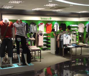 Hiện nay, bán lẻ là một lĩnh vực đang được xem là có sức bật và thu hút các nhà đầu tư nước ngoài.