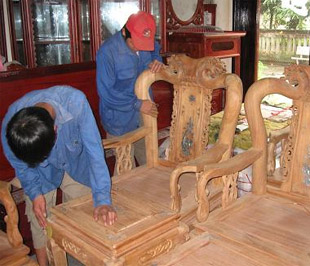 Xuất khẩu gỗ của Việt Nam trong 4 tháng đầu năm nay chỉ đạt 774 triệu USD, giảm 18,1% so với cùng kỳ năm 2008.