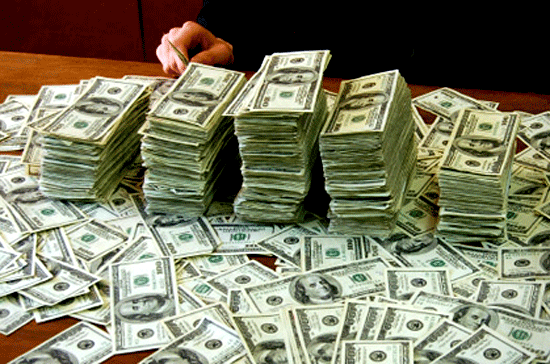 Với các CEO Mỹ, những gói bồi thường thôi việc "cỡ bự" là chuyện thường.