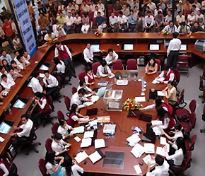 Trung tâm Giao dịch Chứng khoán Hà Nội hiện có 91 mã chứng khoán.