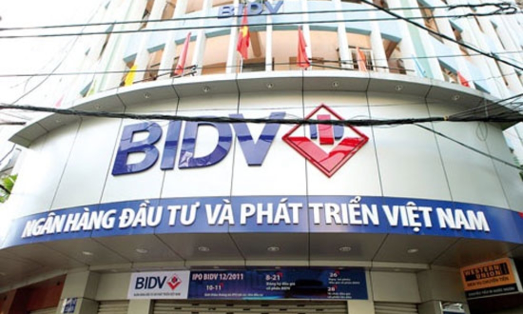 Sau nhiều năm trì hoãn, Ngân hàng Đầu tư và Phát triển Việt Nam (BIDV) nay mới chuẩn bị phát hành cổ phần lần đầu ra công chúng.