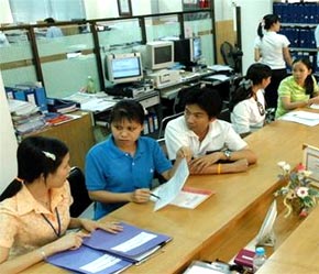 Doanh nghiệp mất nhiều thời gian với cơ quan thuế.