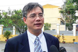 Ông Trần Đình Thiên.