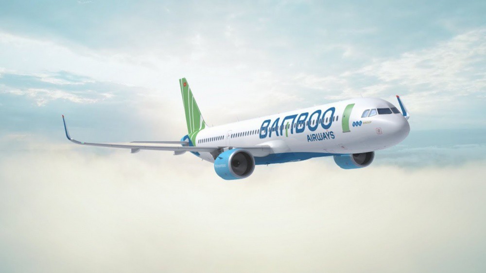 Bamboo Airways sẽ ra mắt nhiều gói khuyến mại đặc biệt kết hợp giữa vé bay và phòng nghỉ, vé bay và ưu đãi chơi golf, với lợi thế từ hệ thống quần thể nghỉ dưỡng cao cấp và hệ thống sân golf tiêu chuẩn quốc tế của Tập đoàn FLC.