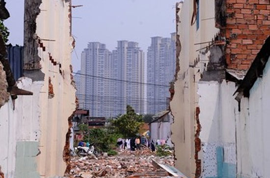 Hiện trường giải tỏa mặt bằng của một công trình tại Tp.HCM - Ảnh: Getty. 