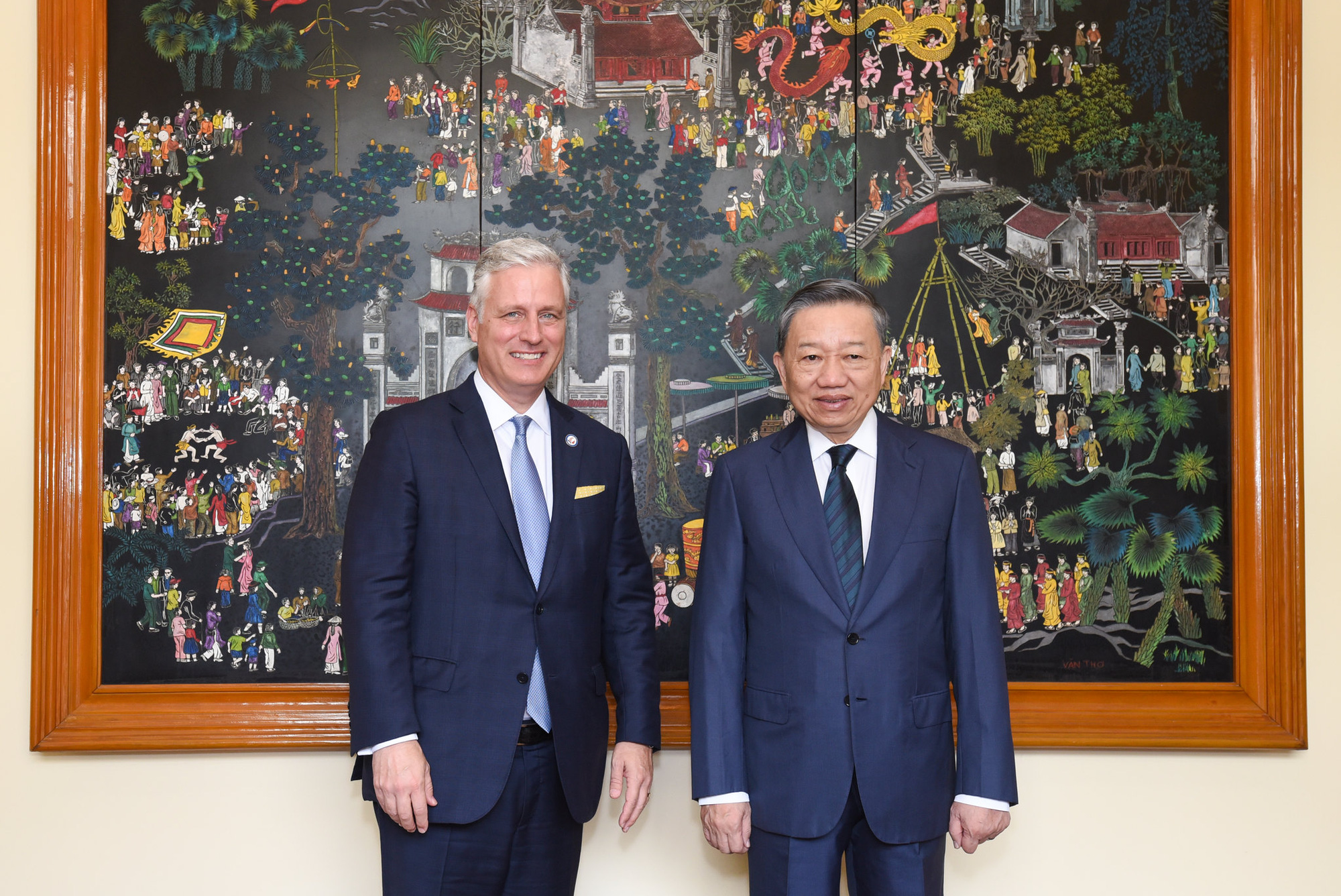 Trong chuyến thăm, ông Robert O’Brien cũng có cuộc gặp với Bộ trưởng Bộ Công an Việt Nam Tô Lâm - Ảnh: Đại sứ quán Mỹ tại Hà Nội