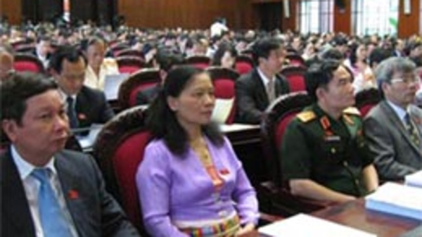 Ủy ban Thường vụ Quốc hội: Tham nhũng vẫn còn nghiêm trọng