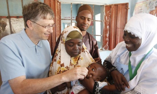 Bill Gates đang cứu thế giới bằng cách nào?