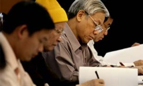 Luật Bồi thường: Đừng để “con kiến kiện củ khoai”