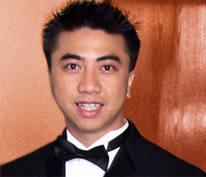 Nguyễn Minh Trí là người thành lập hai công ty công nghệ thông tin có tên My World và Viet Tech.